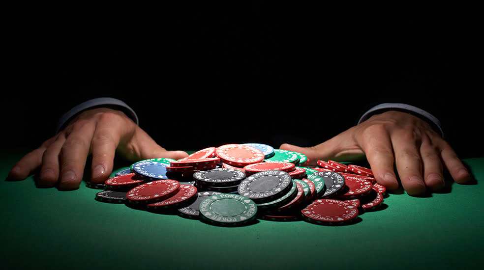 Fordele ved sportsvæddemål på poker